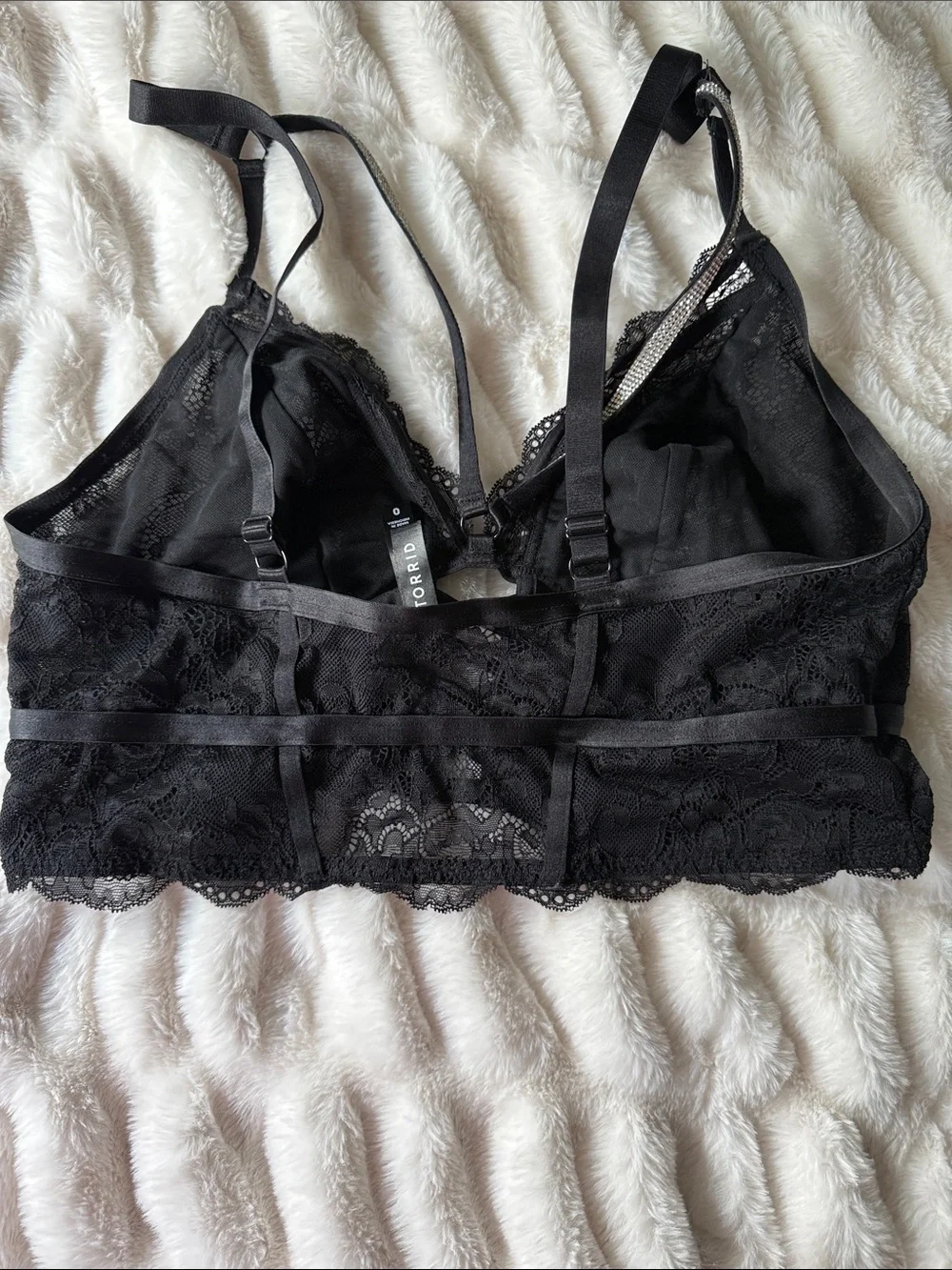 NWOT Torrid Super Sexy Black Lace Bralette Bra With Sparkly Straps Size 0